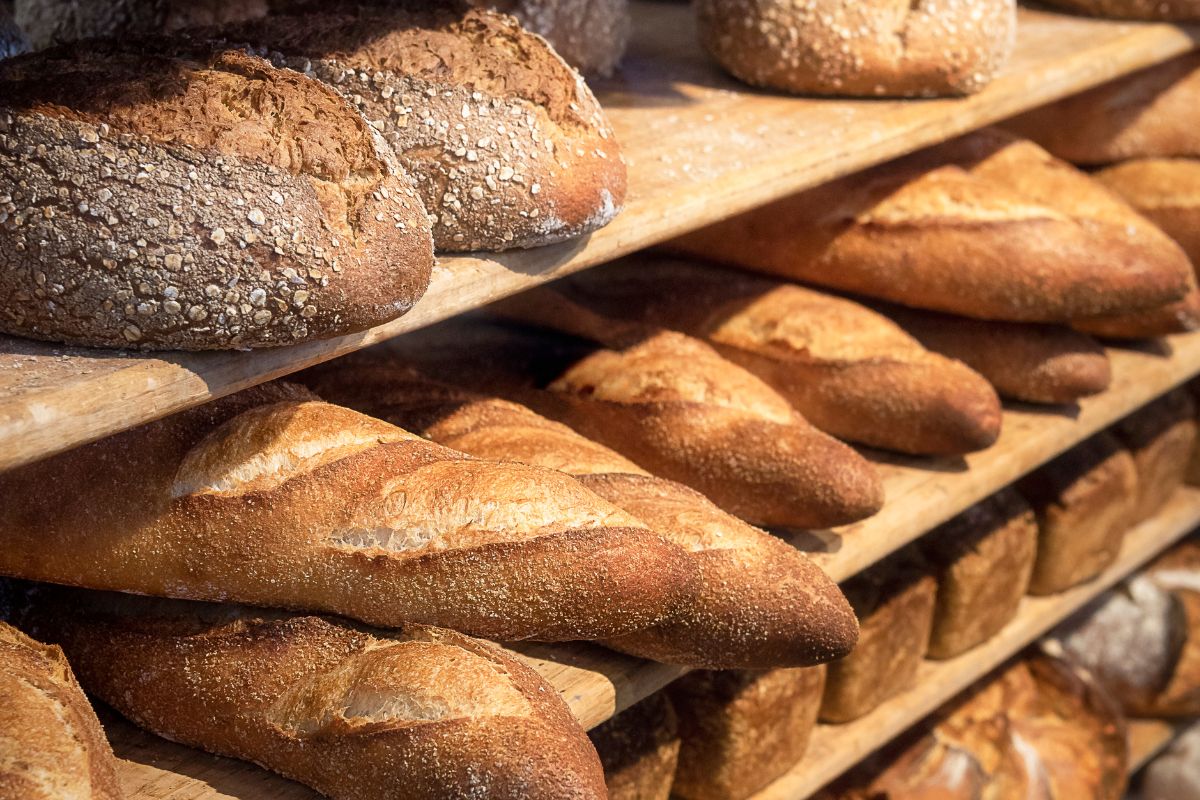 How Many Carbs Are In French Bread?